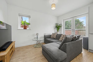 Laver Drive Tapton